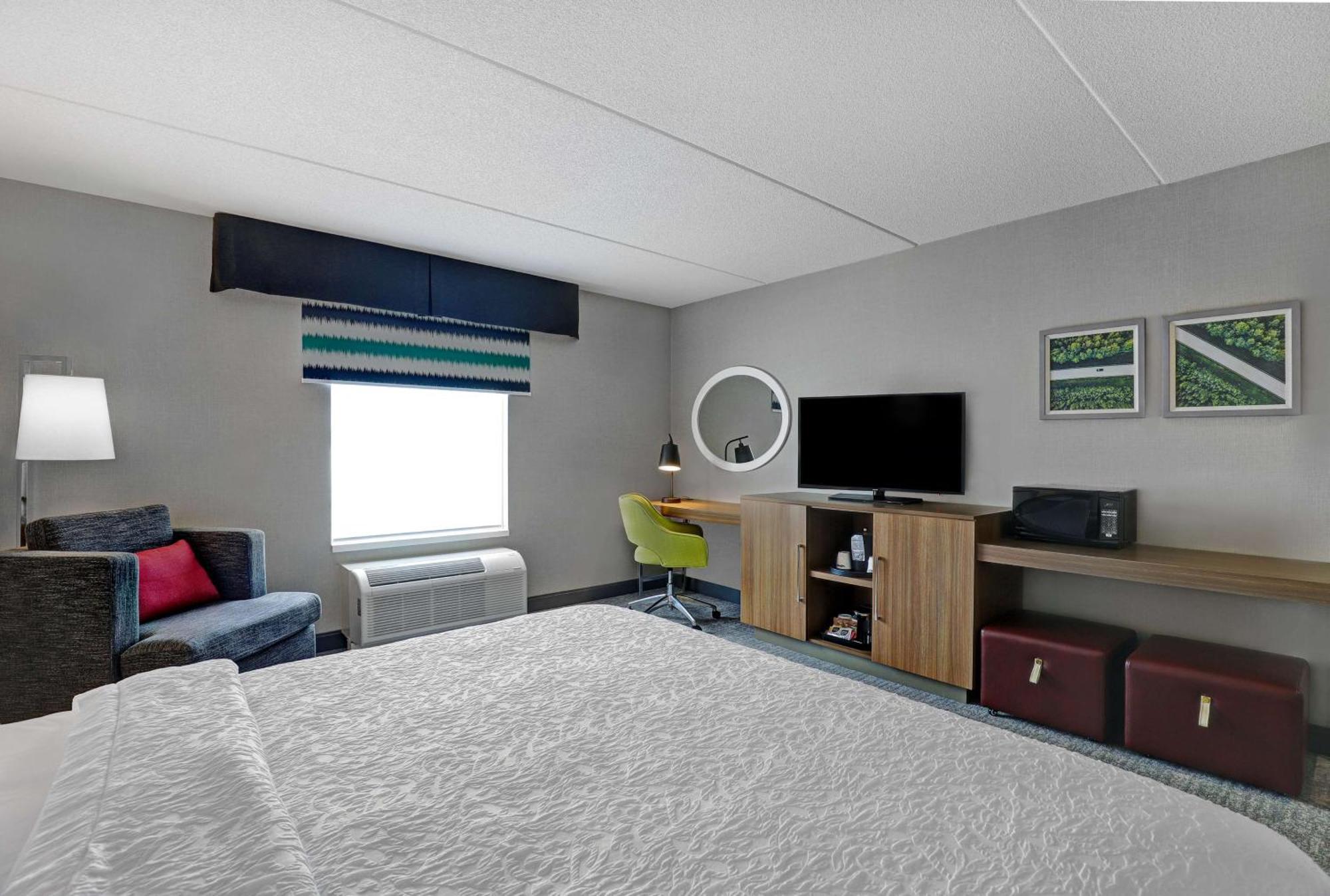 Hampton & Hotel Belleville