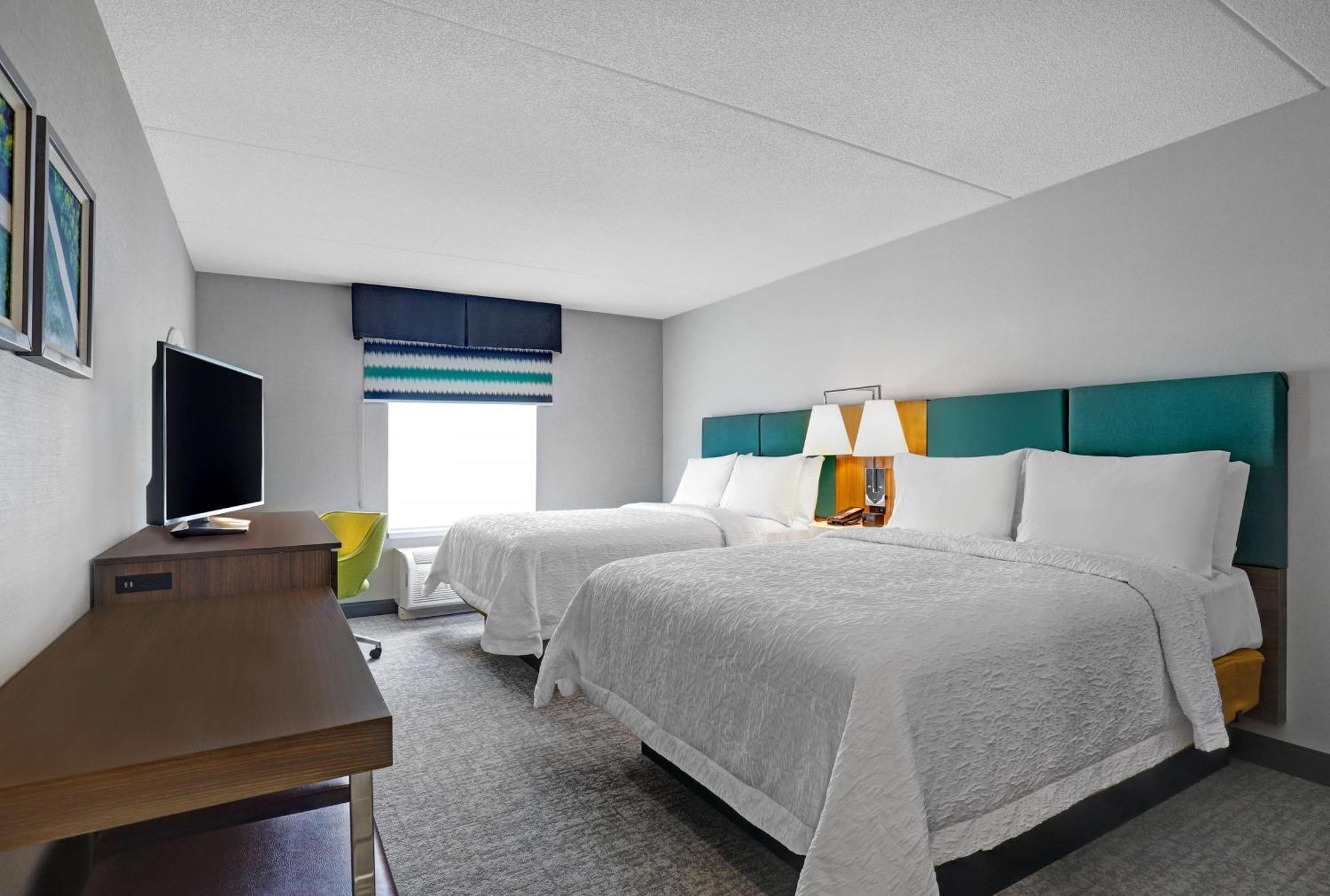 Hotel Hampton &